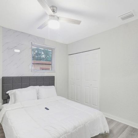 Spacious And Luxurious Home Centrally Located Between Miami And Ft. Lauderdale Miramar Exterior photo