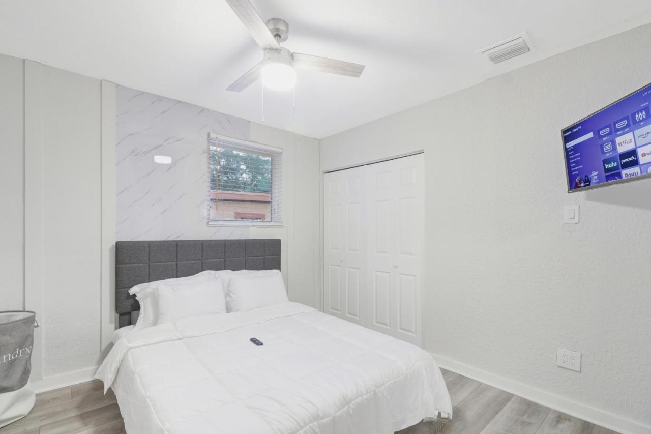 Spacious And Luxurious Home Centrally Located Between Miami And Ft. Lauderdale Miramar Exterior photo